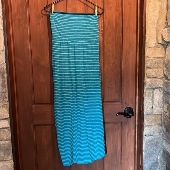 Roxy Strapless Dress or Skirt - Picture 2 of 4